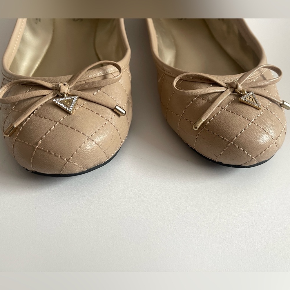 GUESS Quilted Beige Loafers with Bow - Picture 5 of 10